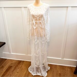 Boho Ivory White Mesh Lace Maternity Long Maxi Dress Elegant Photo Shoot NWT